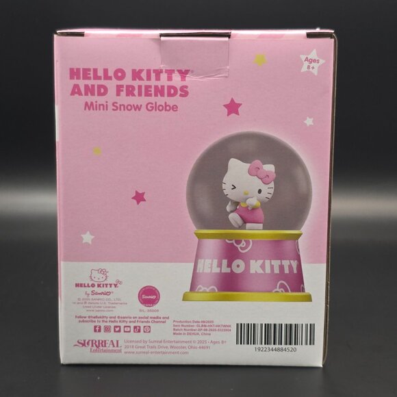 Hello Kitty Friends Mini Snow Globe - Hello Kitty - Picture 5 of 8